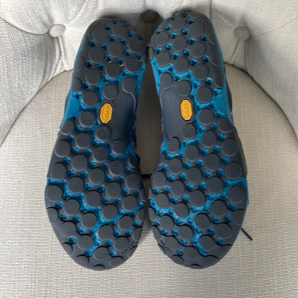 New Balance Men's Minimus MT10 Trail Running shoe - Picture 7 of 9